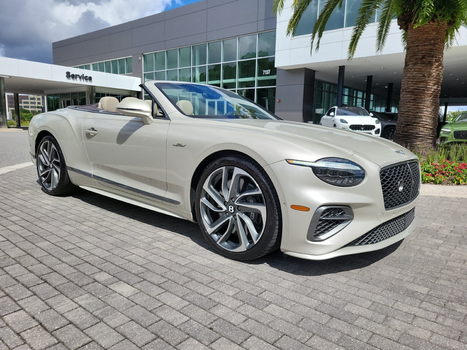 Certified 2025 Bentley Continental GT Speed AWD/4WD image 9