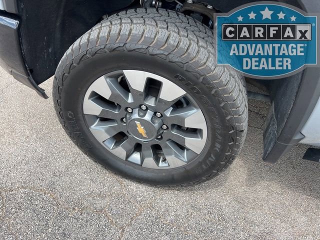 Used 2025 Chevrolet Silverado 2500 Custom AWD/4WD image 6
