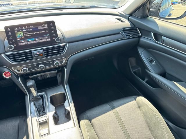 Used 2019 Honda Accord EX image 18