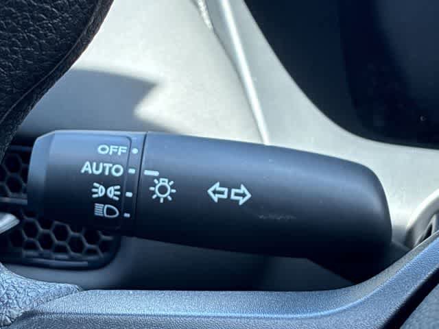 Certified 2026 Honda HR-V LX image 27