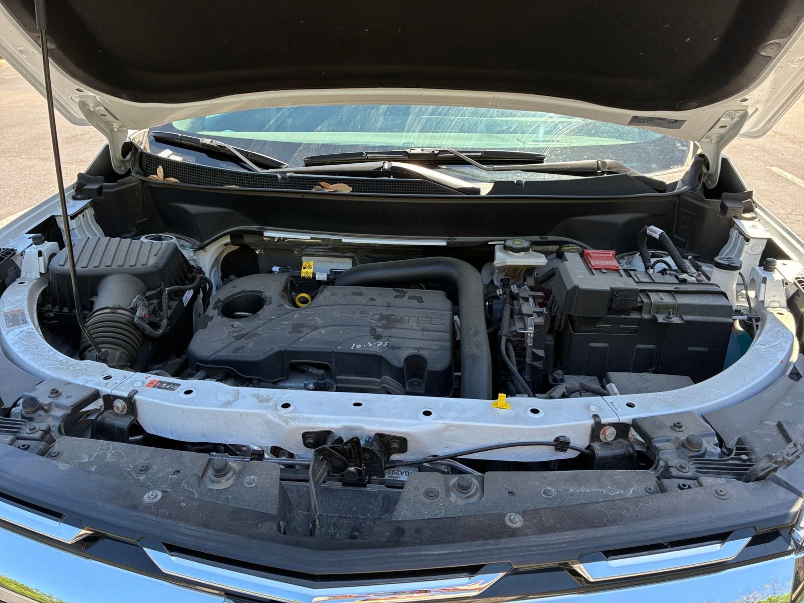Used 2025 Chevrolet Equinox LT FWD image 32