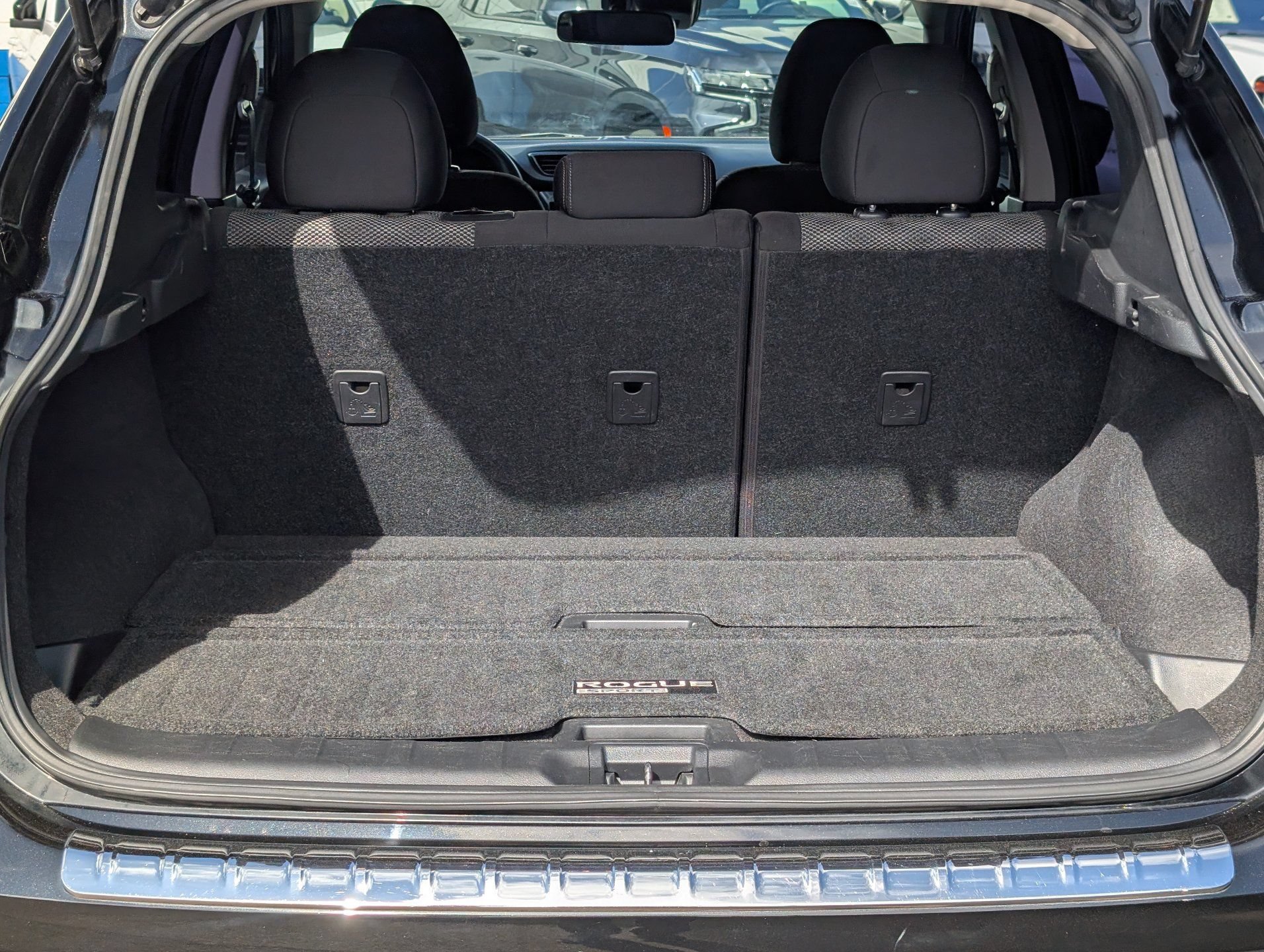 Used 2019 Nissan Rogue Sport SV FWD image 7