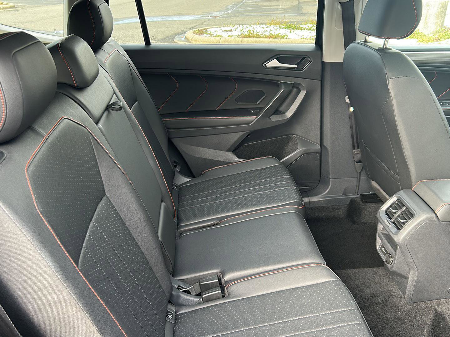 Certified 2024 Volkswagen Tiguan Wolfsburg Edition image 21