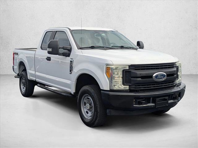 Used 2017 Ford F250 XL w/ Power Equipment Group AWD/4WD image 3
