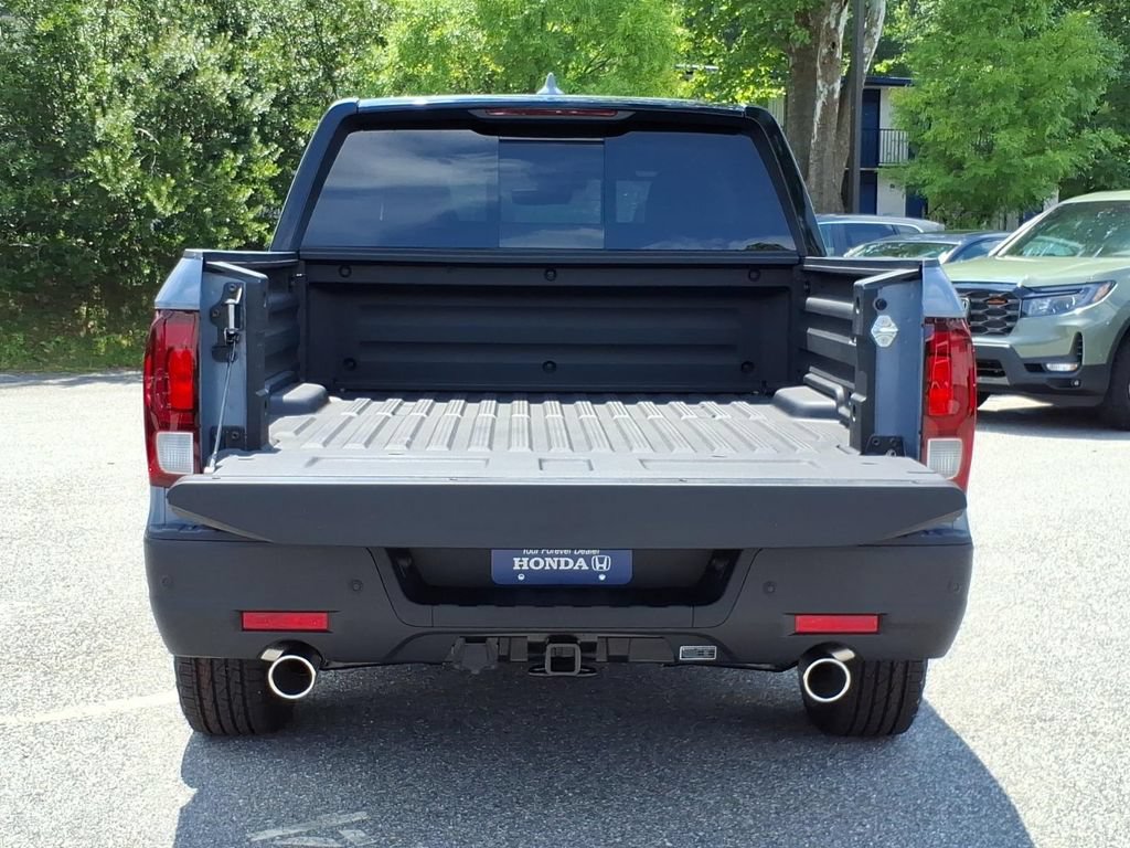 New 2026 Honda Ridgeline Black Edition image 7