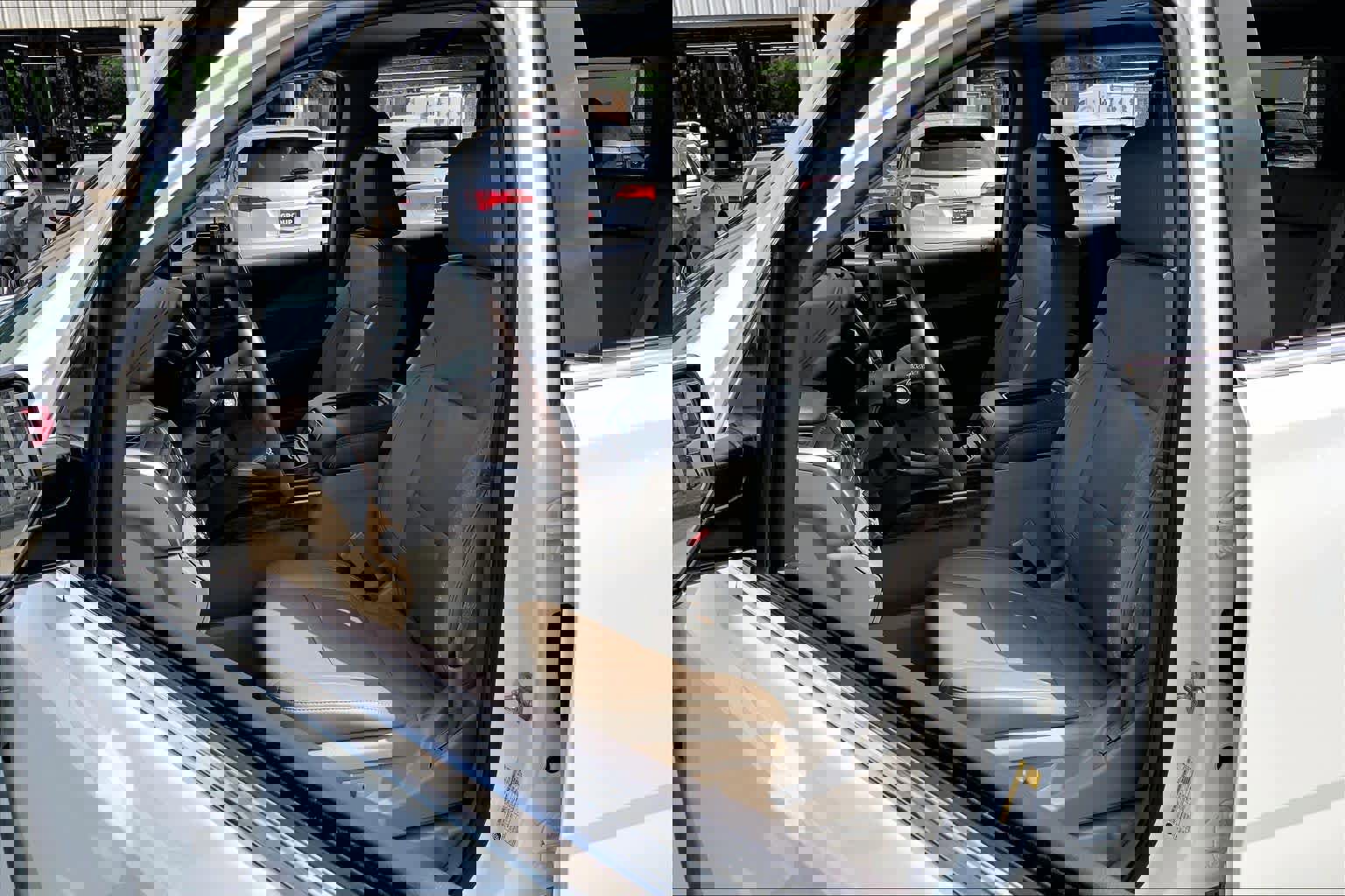 Used 2015 Chevrolet Tahoe LT w/ Max Trailering Package RWD image 8