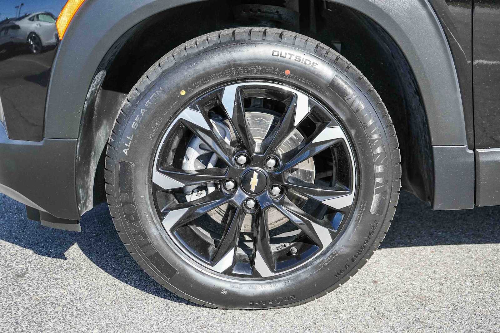 Used 2023 Chevrolet TrailBlazer LT image 11