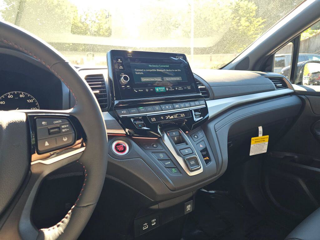 New 2026 Honda Odyssey Sport-L image 32