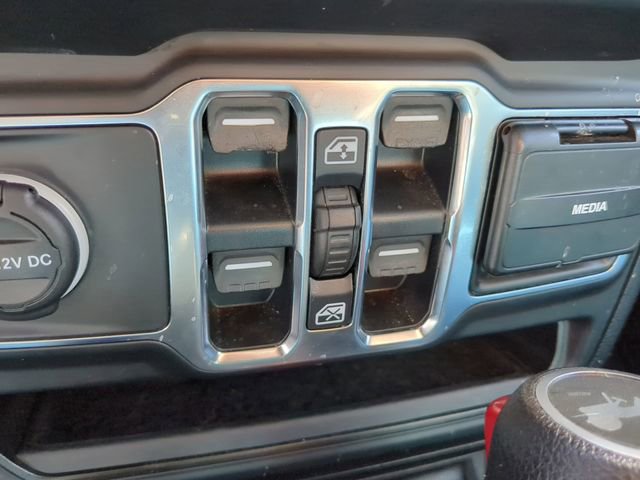 Used 2021 Jeep Wrangler Unlimited Sport image 16