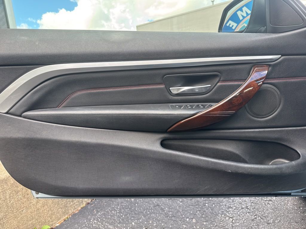 Used 2015 BMW 428i xDrive Convertible image 23