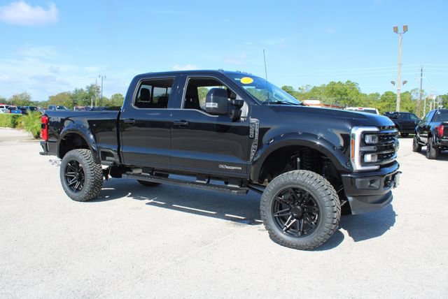Used 2024 Ford F250 Lariat w/ Black Appearance Package image 15