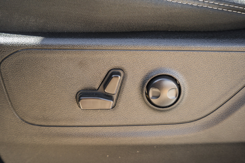 Certified 2023 RAM 1500 Big Horn AWD/4WD image 38