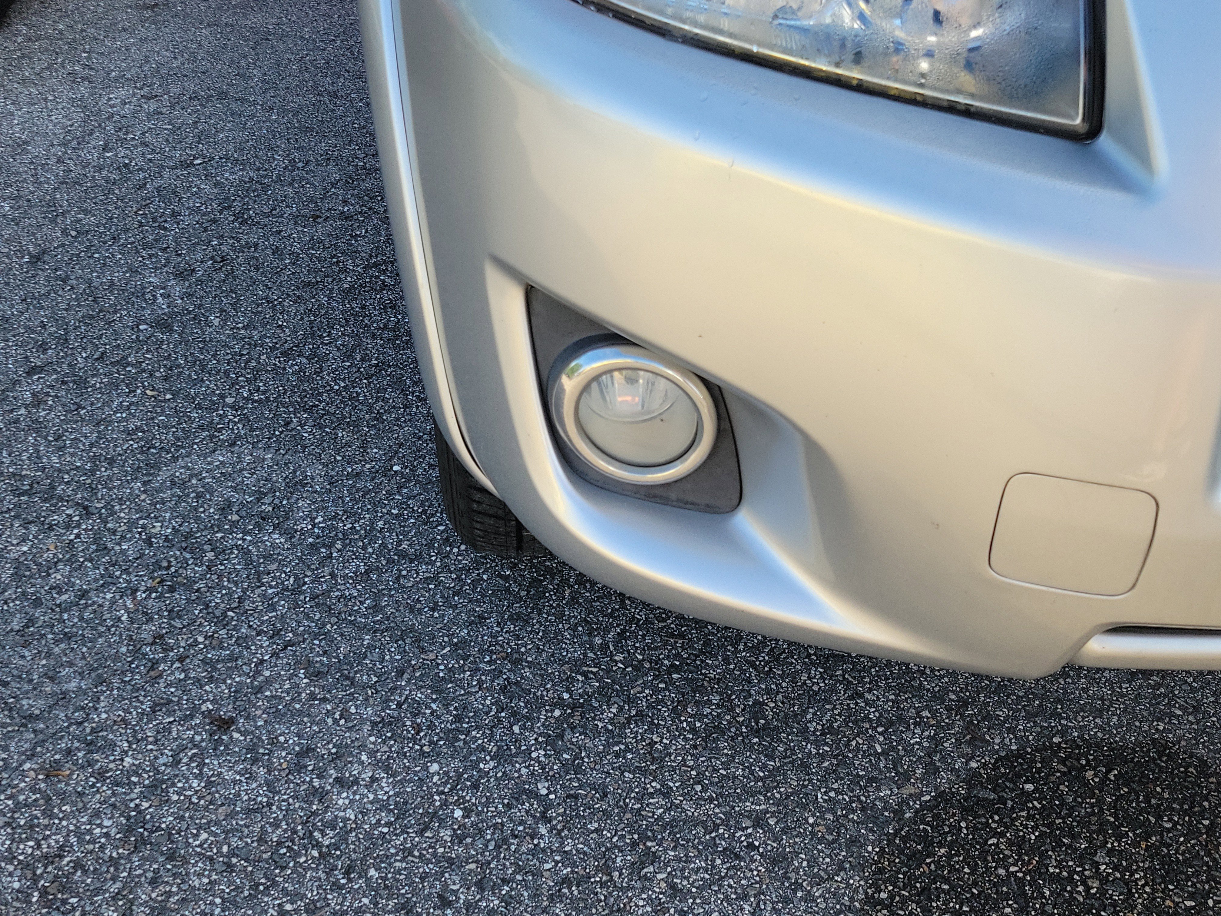 Used 2012 Toyota RAV4 Sport w/ Appearance Pkg image 7