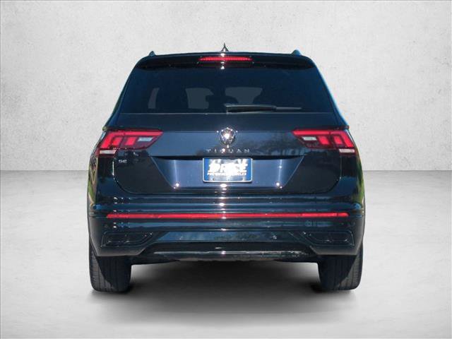 Used 2024 Volkswagen Tiguan SE R-Line FWD image 7