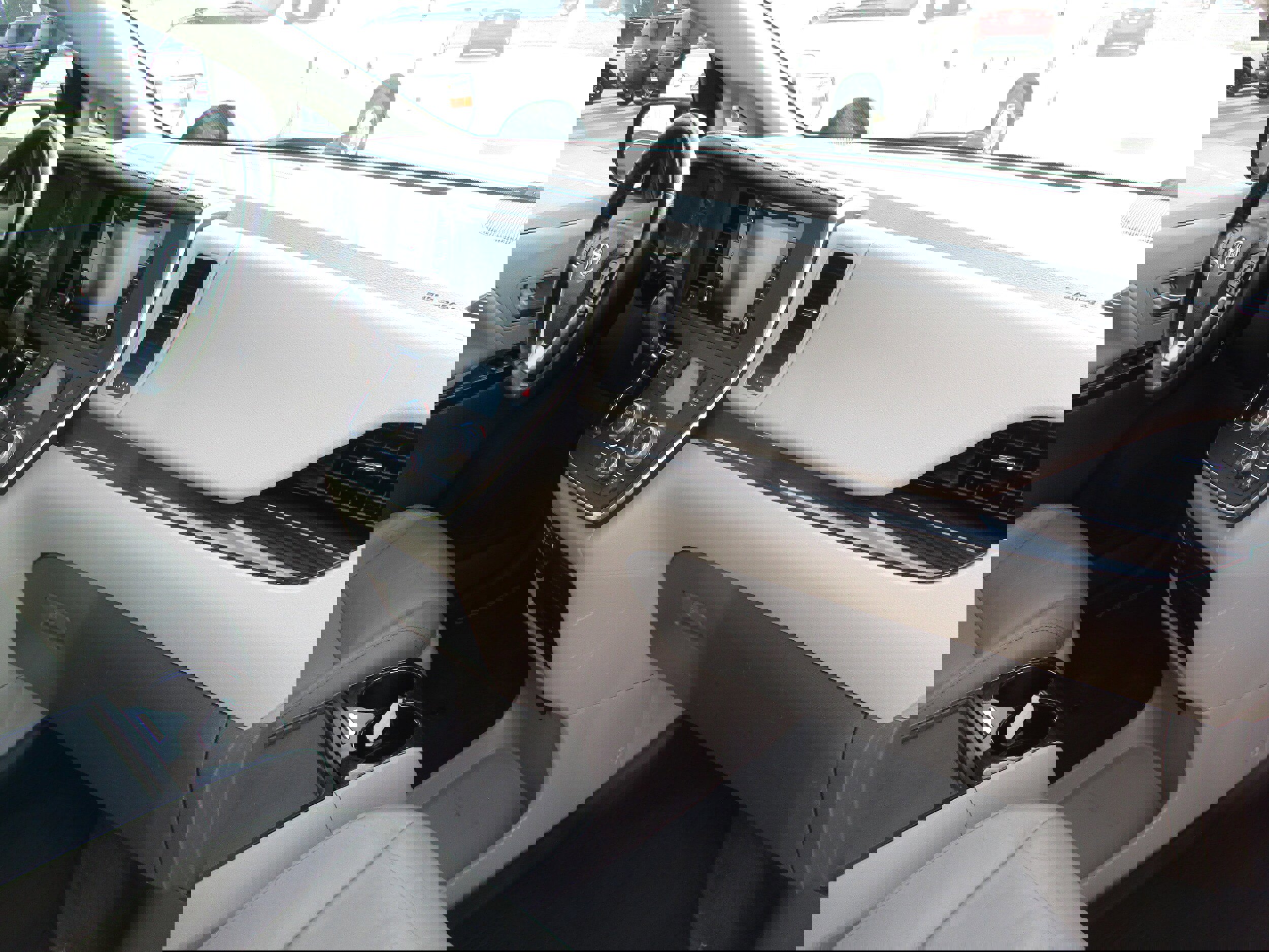 Used 2018 Toyota Sienna XLE Premium image 35