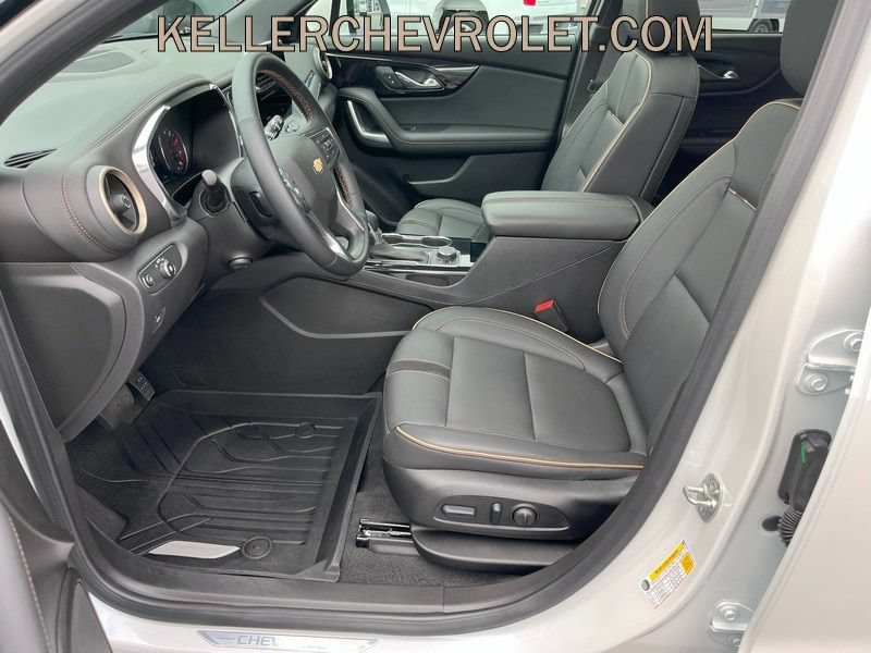 Certified 2024 Chevrolet Blazer Premier w/ Driver Confidence II Package AWD/4WD image 18
