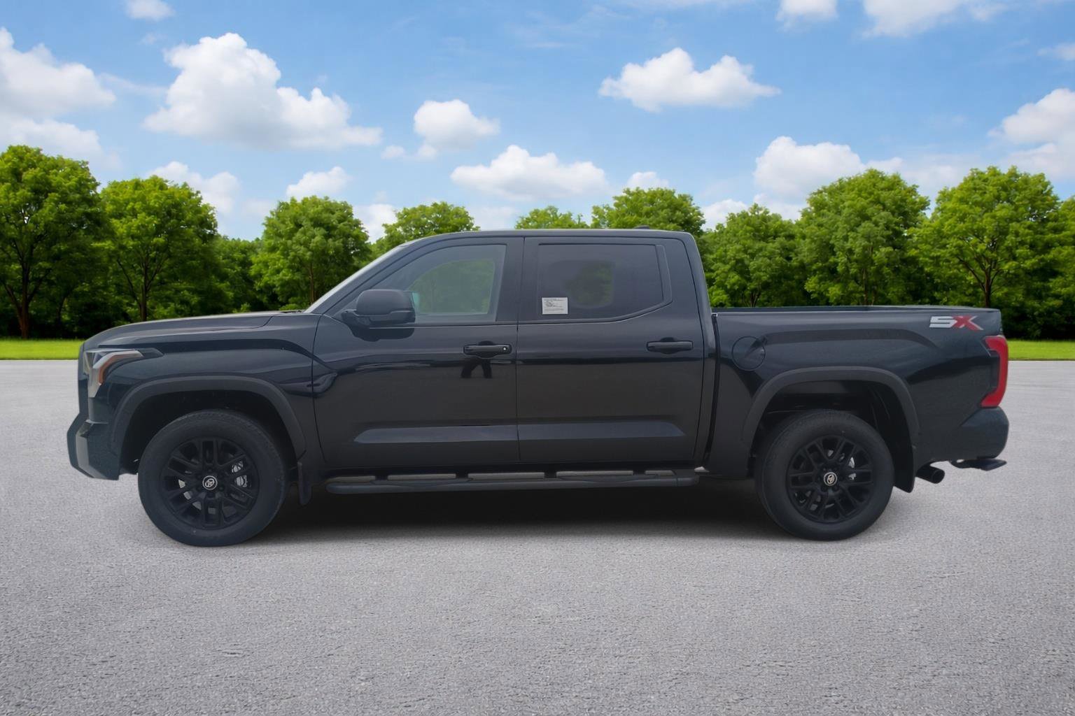 New 2026 Toyota Tundra SR5 AWD/4WD image 4