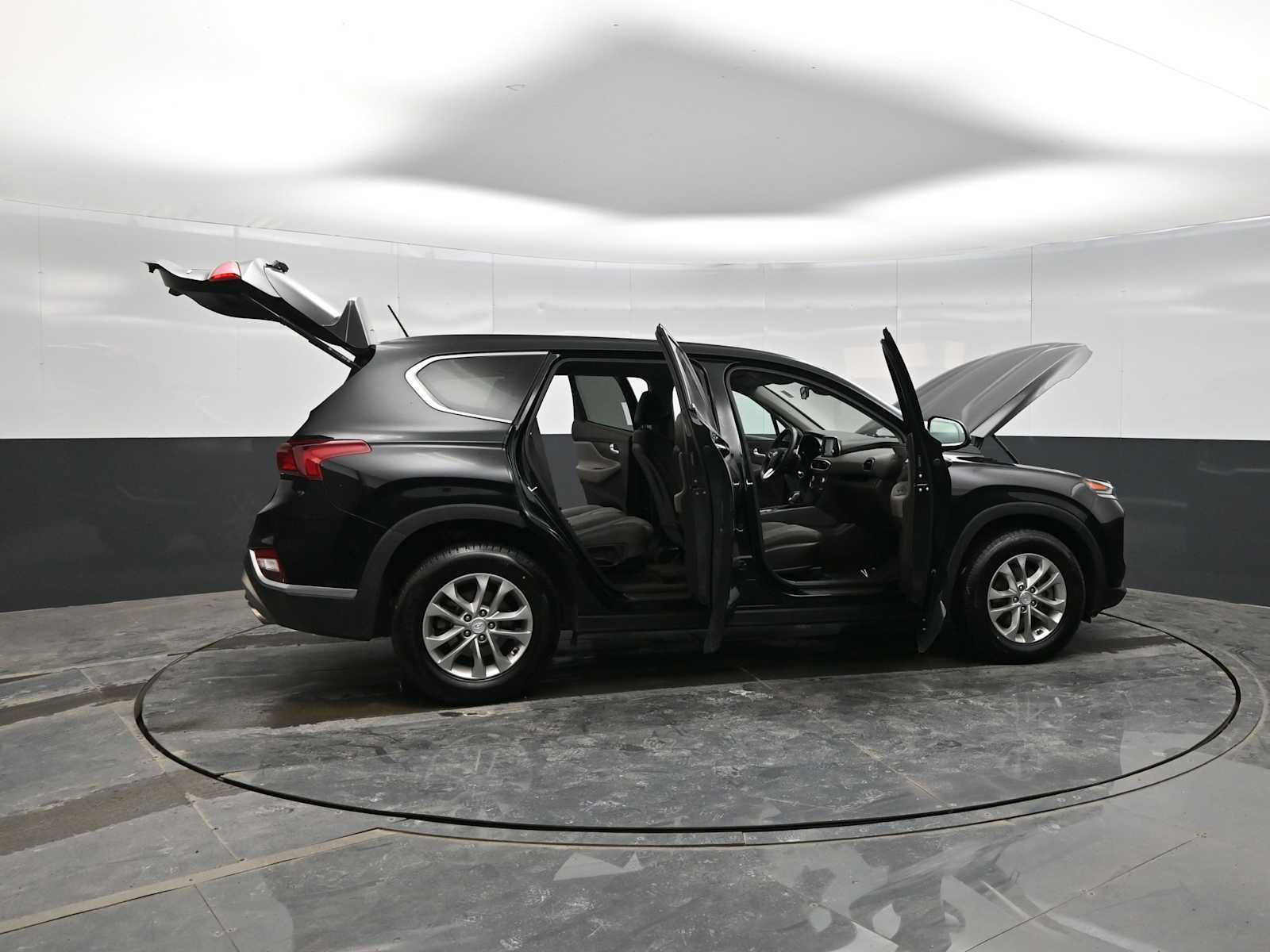 Used 2020 Hyundai Santa Fe SE image 43