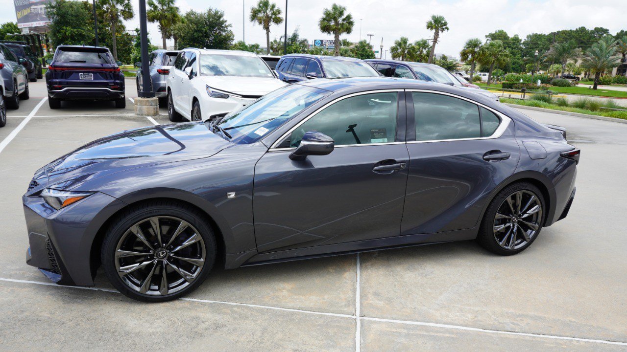 Certified 2023 Lexus IS 350 F Sport w/ Memory Package RWD image 5