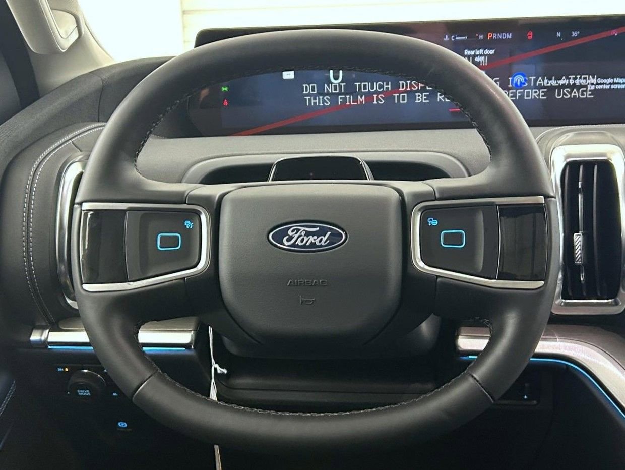 New 2026 Ford Expedition Platinum w/ Driver's Package image 12