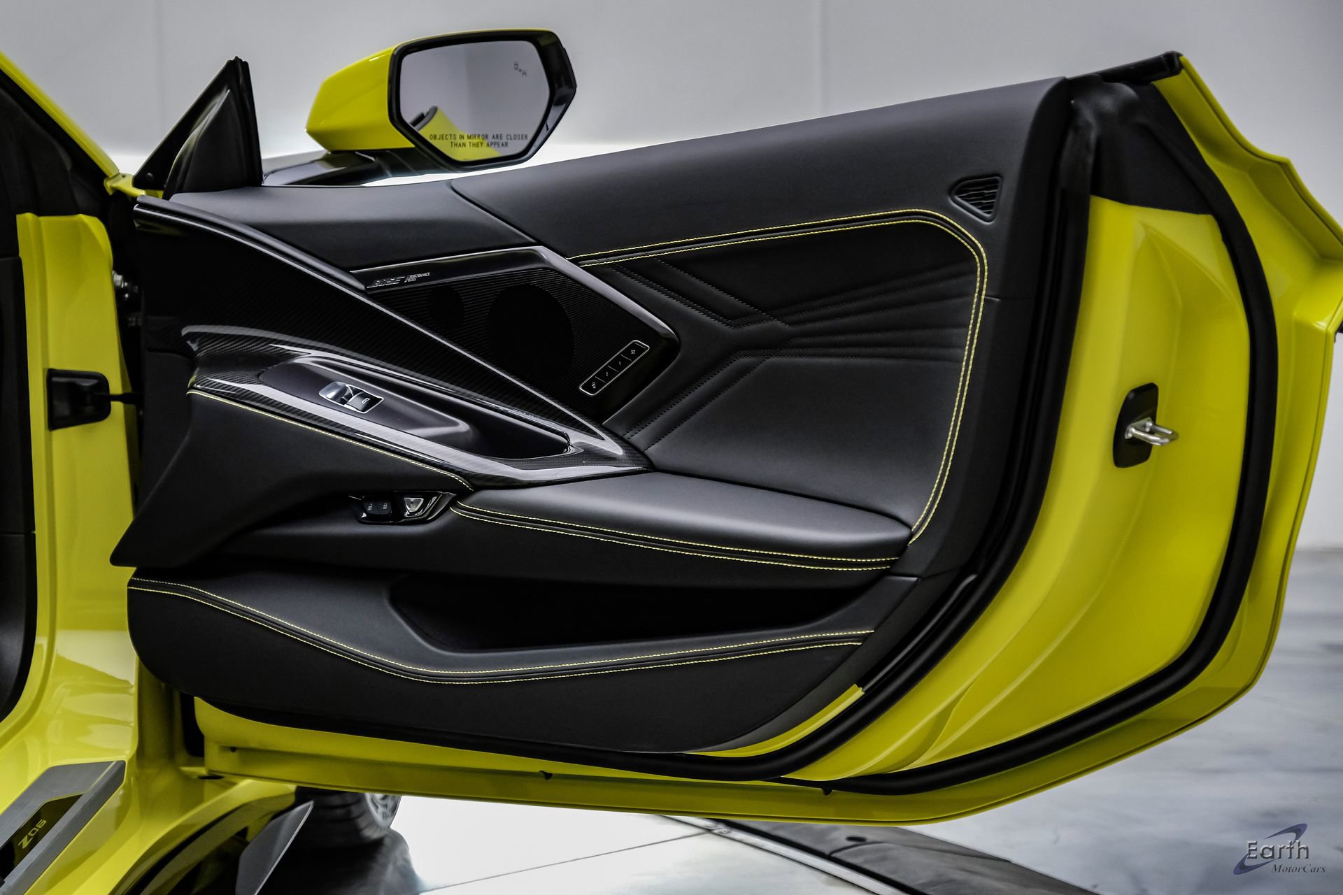 Used 2024 Chevrolet Corvette Z06 w/ Stealth Interior Trim Package RWD image 98