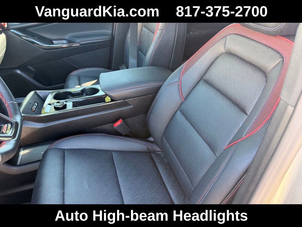 Used 2025 Chevrolet Equinox RS FWD image 13