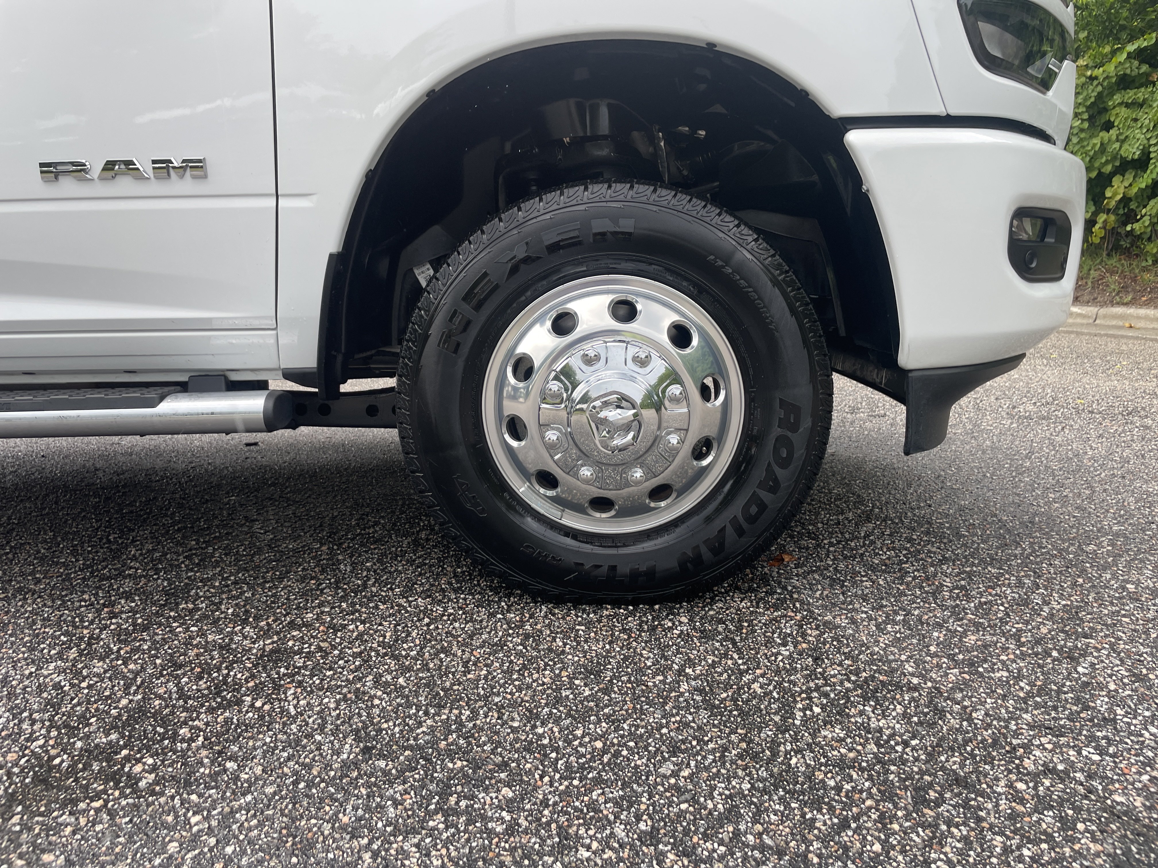 Used 2026 RAM 3500 Big Horn AWD/4WD image 12