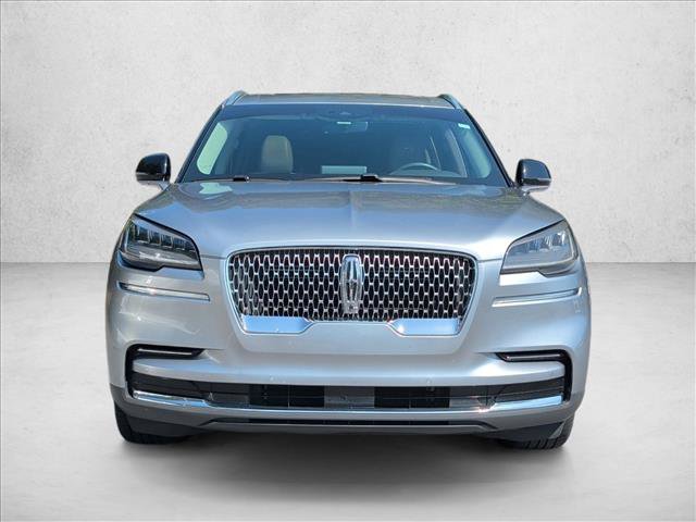 Used 2023 Lincoln Aviator Reserve RWD image 2