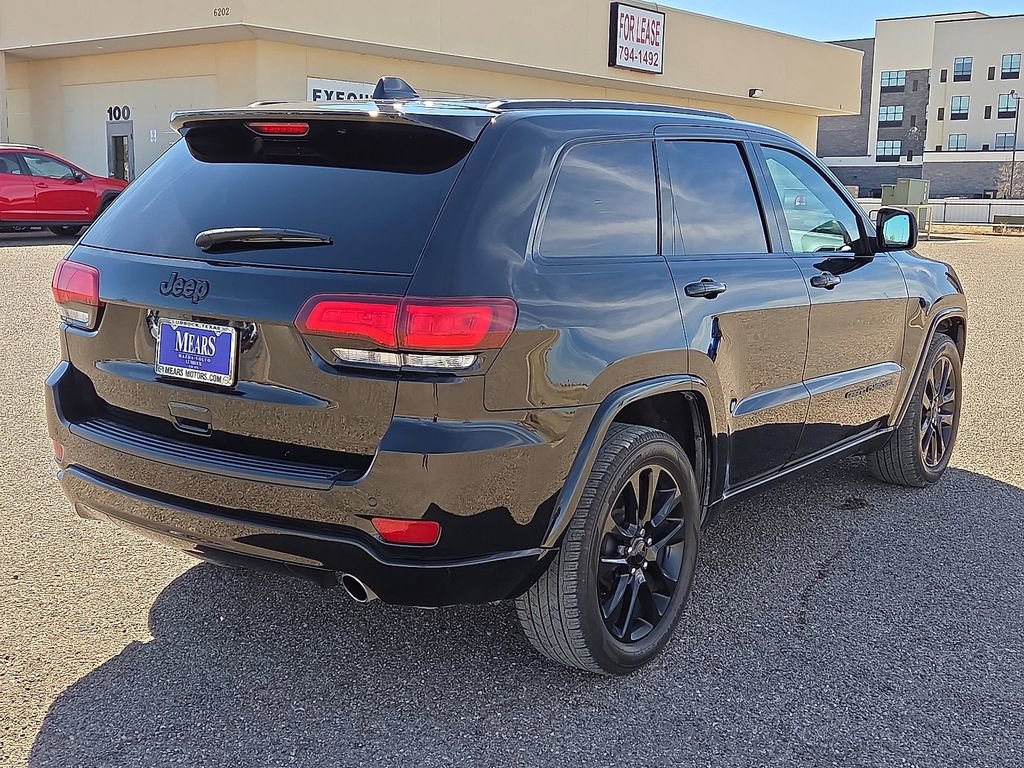 Used 2020 Jeep Grand Cherokee Altitude image 5