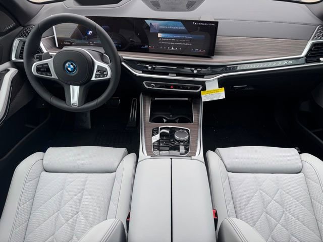 New 2026 BMW X5 xDrive50e AWD/4WD image 18
