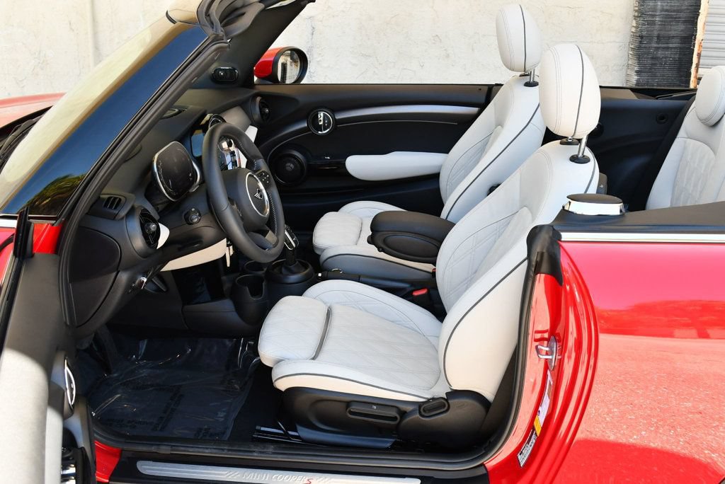 Used 2024 MINI Cooper S FWD image 60