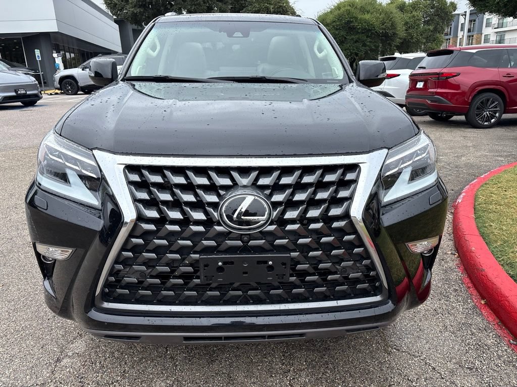 Certified 2022 Lexus GX 460 Luxury w/ Off Road Package AWD/4WD image 8