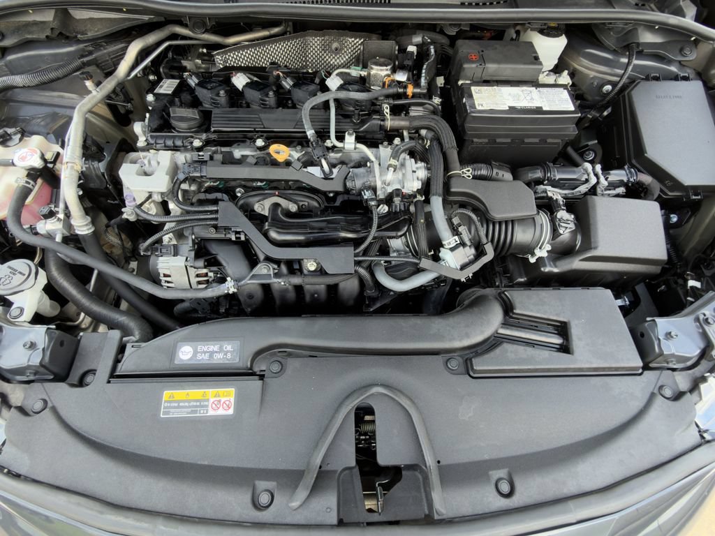 Used 2025 Toyota Corolla LE FWD image 28