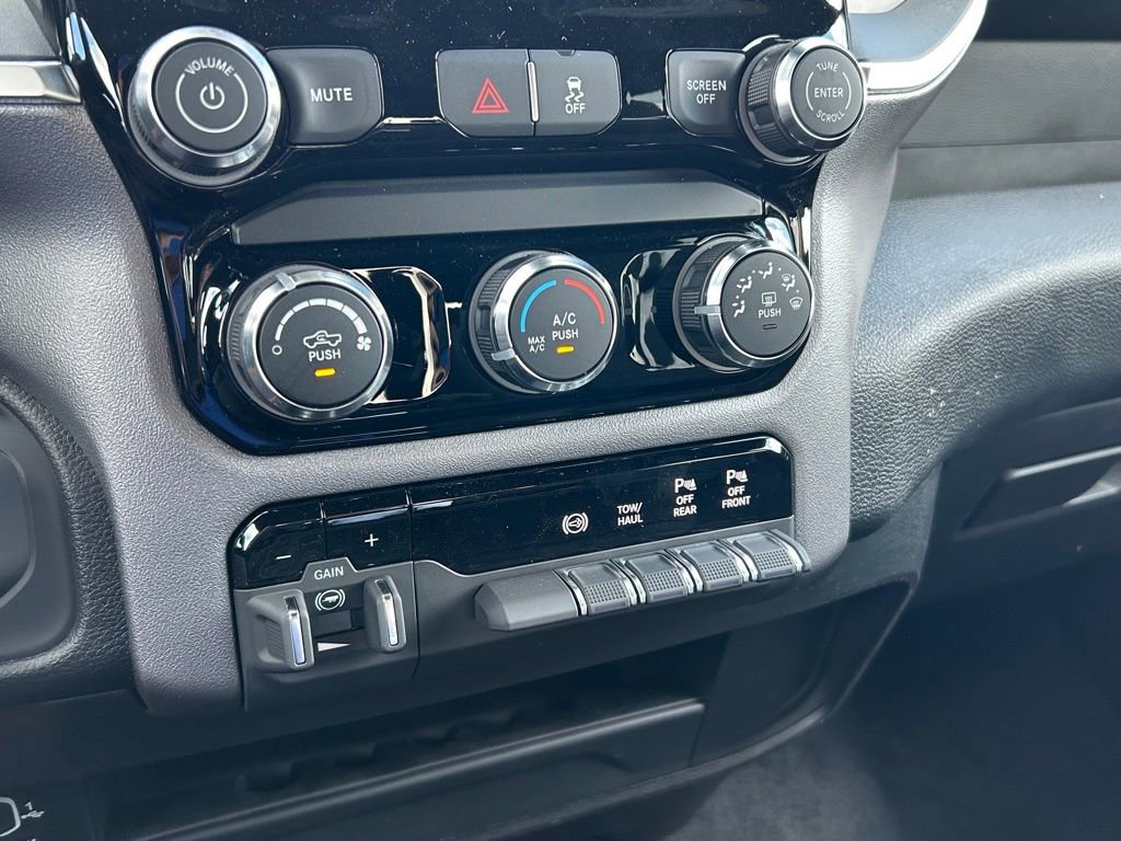 New 2025 RAM 2500 Big Horn image 20