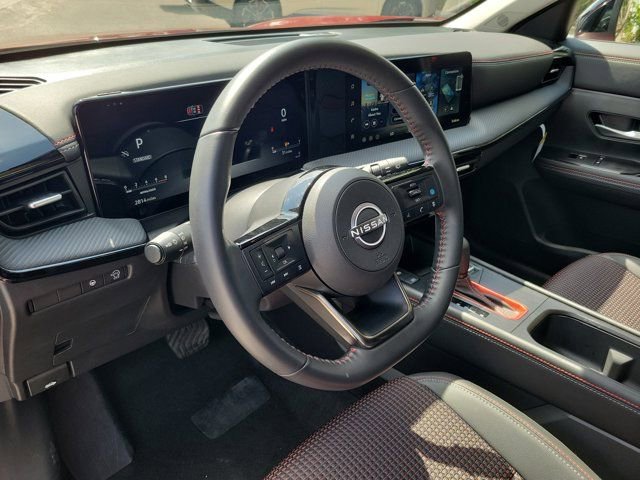 Certified 2026 Nissan Kicks SR FWD image 22