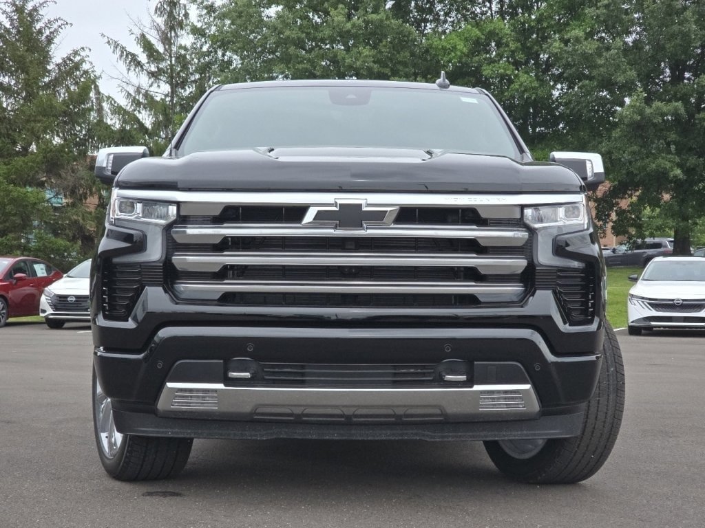 New 2026 Chevrolet Silverado 1500 High Country AWD/4WD image 11