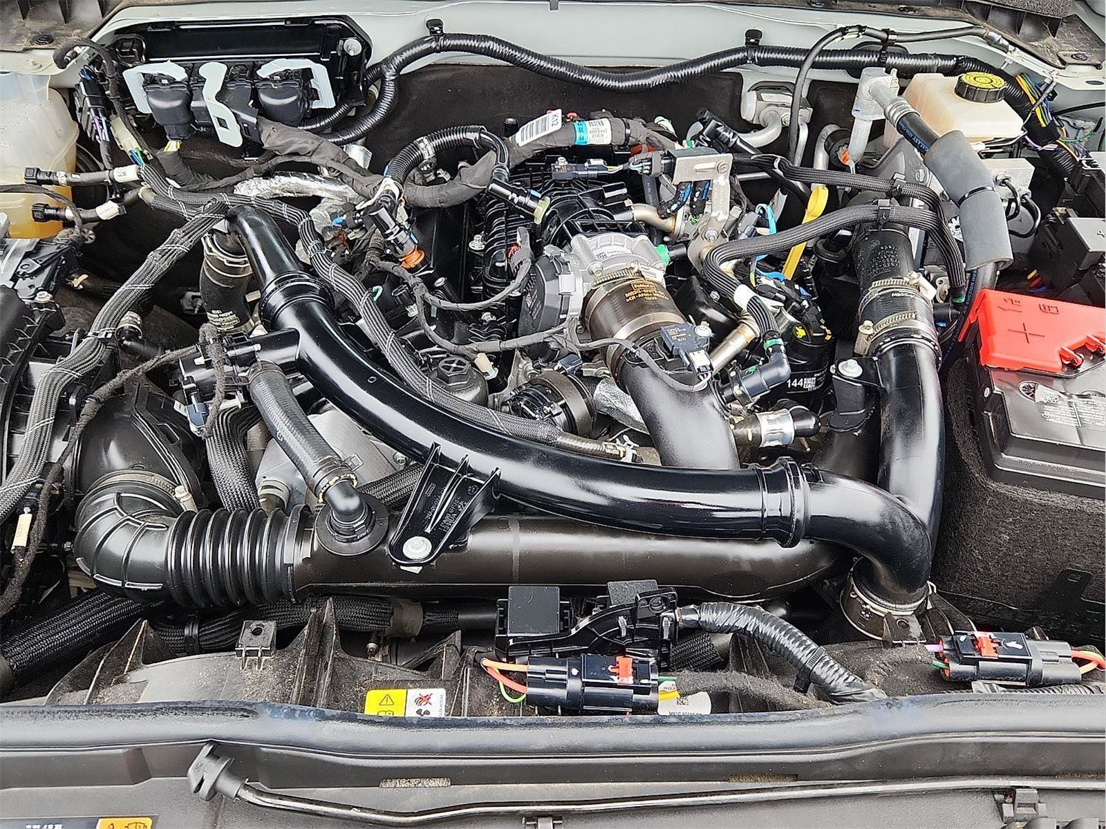 Certified 2024 Ford Bronco Black Diamond image 28