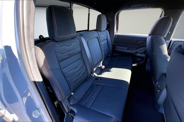 New 2026 Nissan Frontier PRO-4X w/ Pro-4x Convenience Package image 9