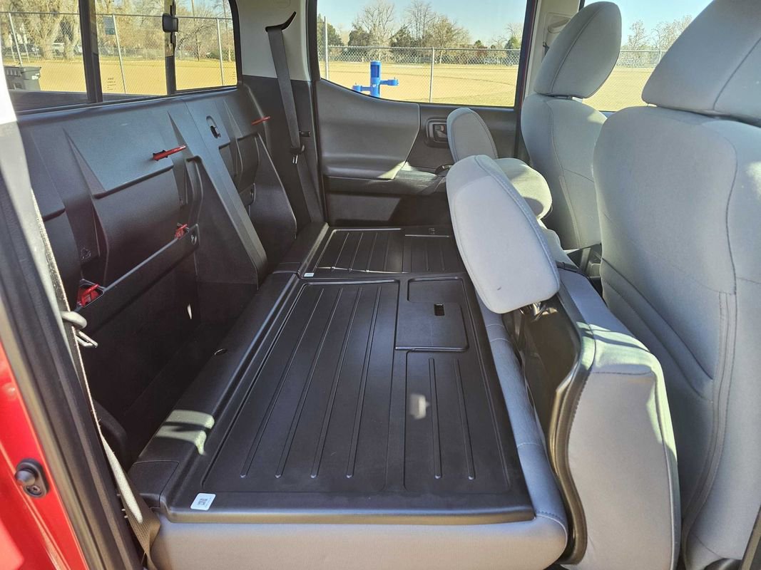 Used 2019 Toyota Tacoma SR w/ SR Convenience Package image 31