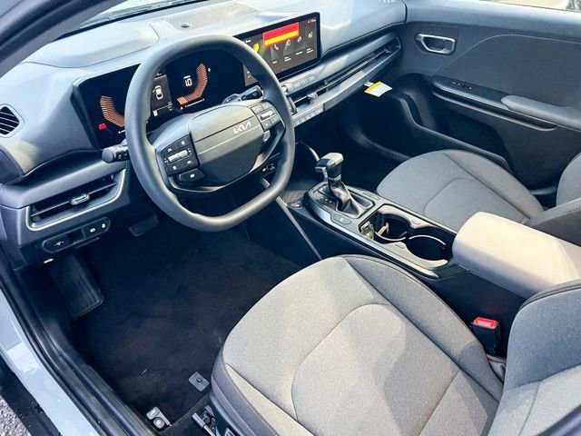 New 2025 Kia K4 LXS image 11
