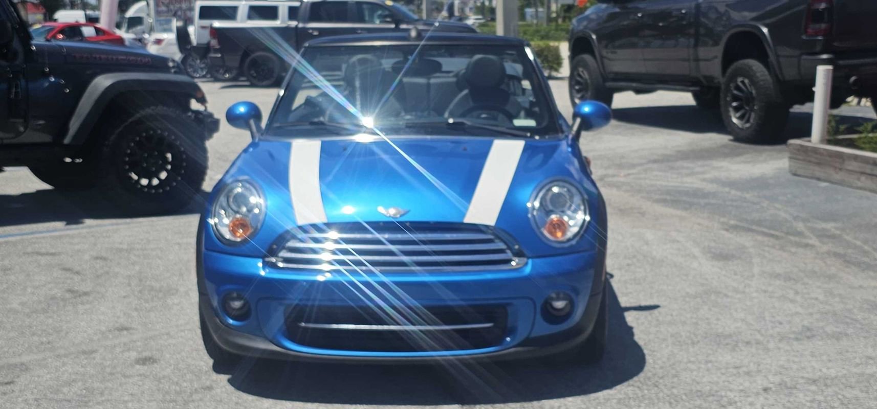 Used 2012 MINI Cooper Convertible image 18