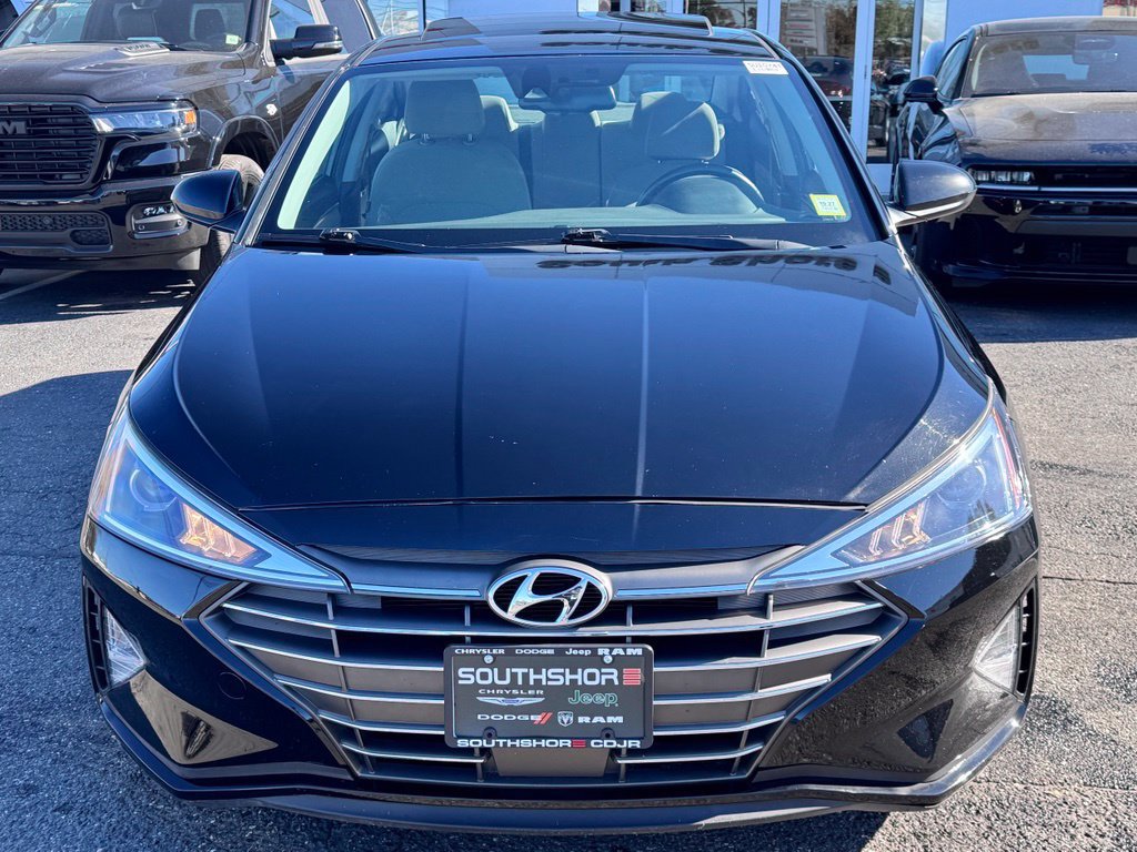 Used 2019 Hyundai Elantra Value Edition FWD image 2