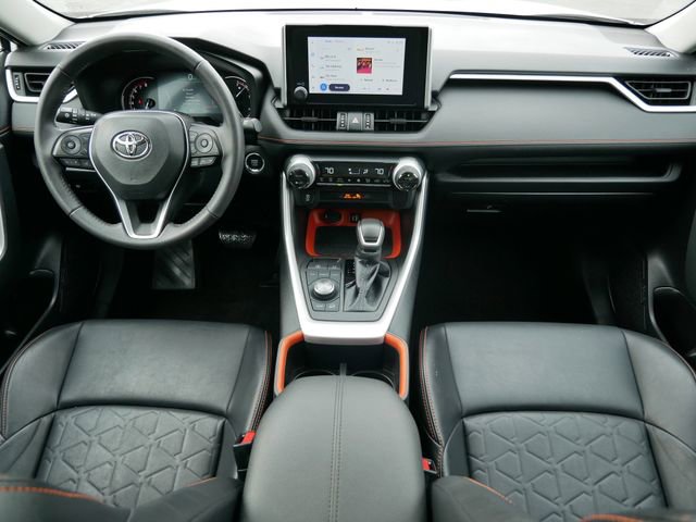 Used 2023 Toyota RAV4 Adventure image 13