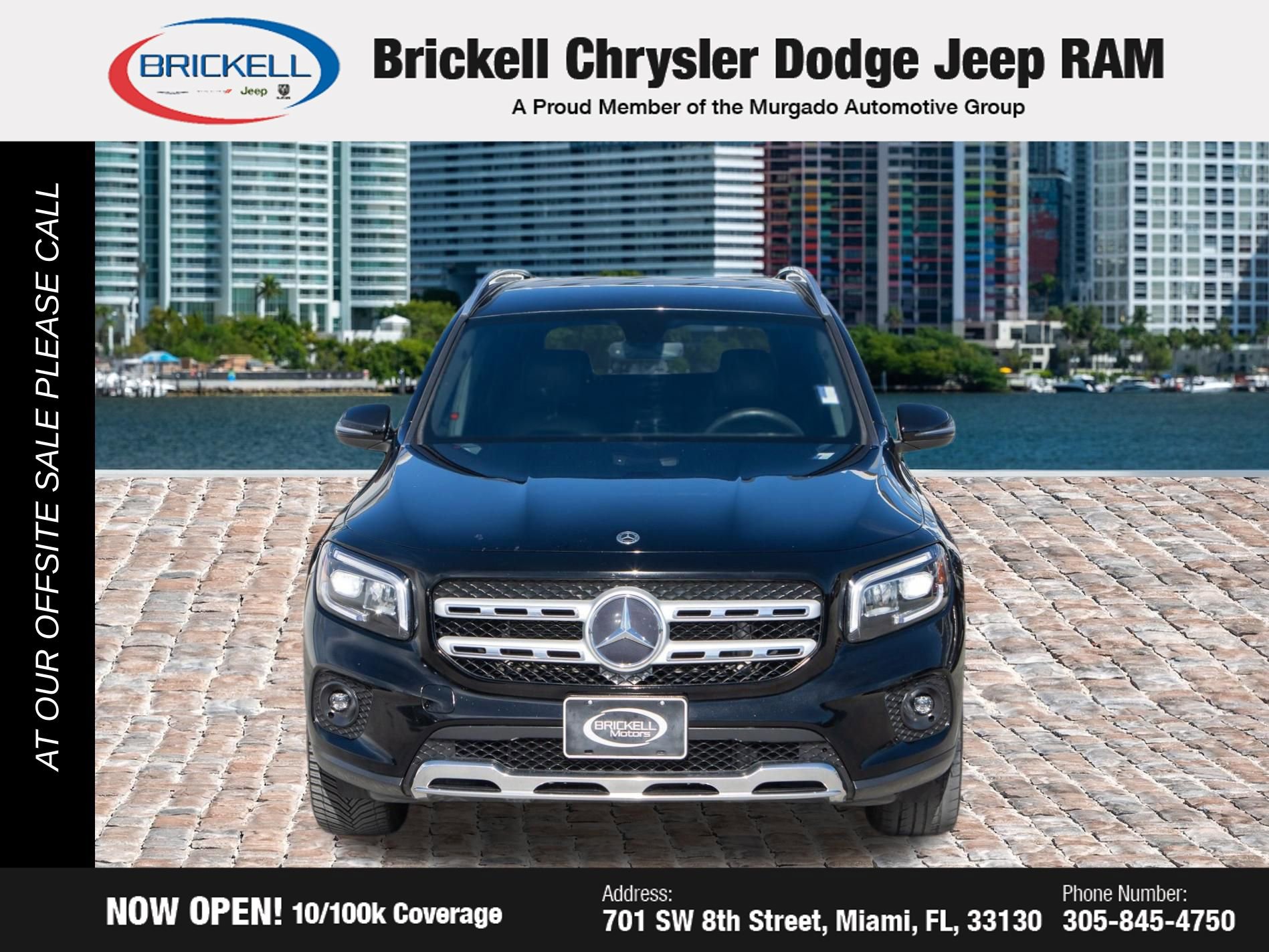 Used 2021 Mercedes-Benz GLB 250 4MATIC w/ Premium Package image 2