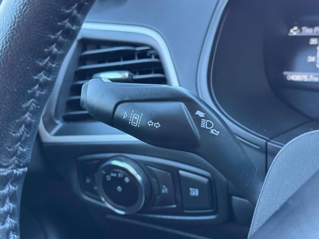 Used 2024 Ford Edge SEL image 21