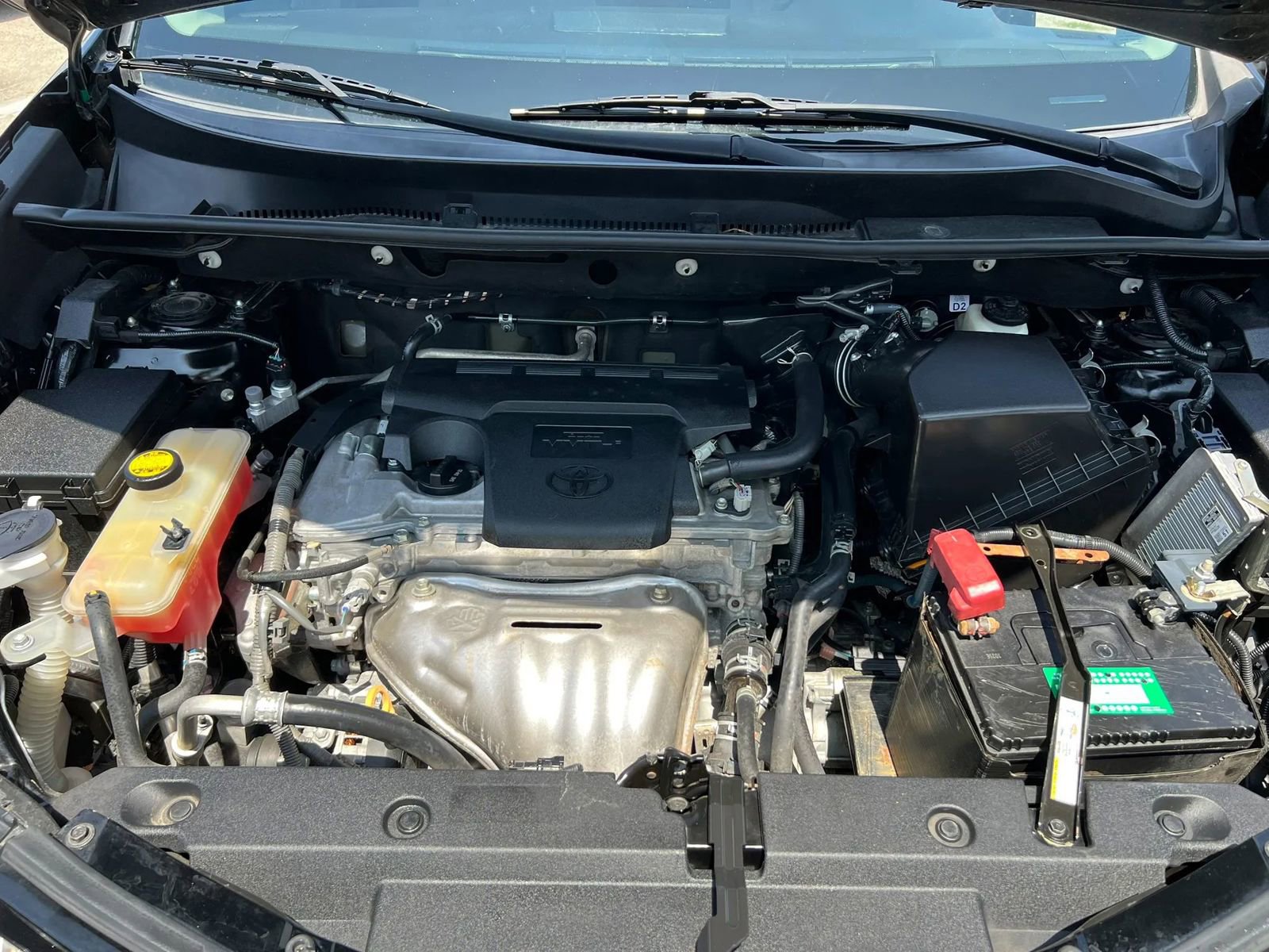 Used 2018 Toyota RAV4 XLE FWD image 26