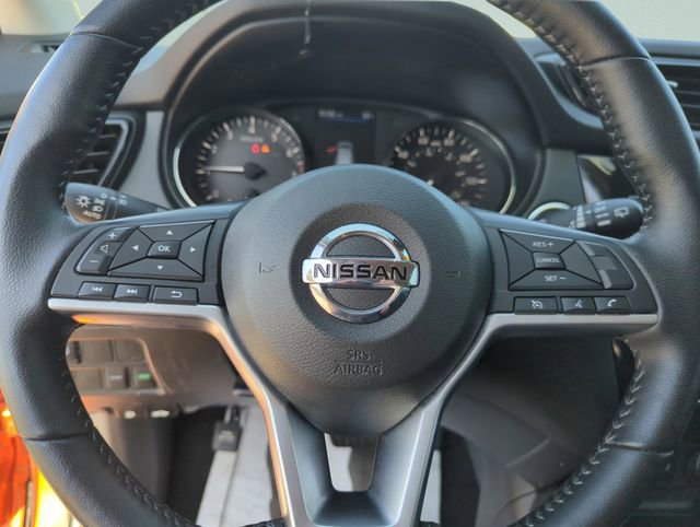 Certified 2022 Nissan Rogue Sport SV image 38