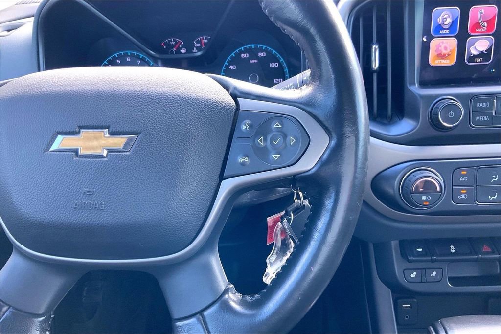 Used 2017 Chevrolet Colorado Z71 w/ Z71 Midnight Edition image 18