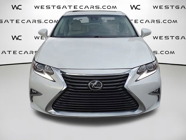 Used 2018 Lexus ES 350 w/ Premier Package image 5