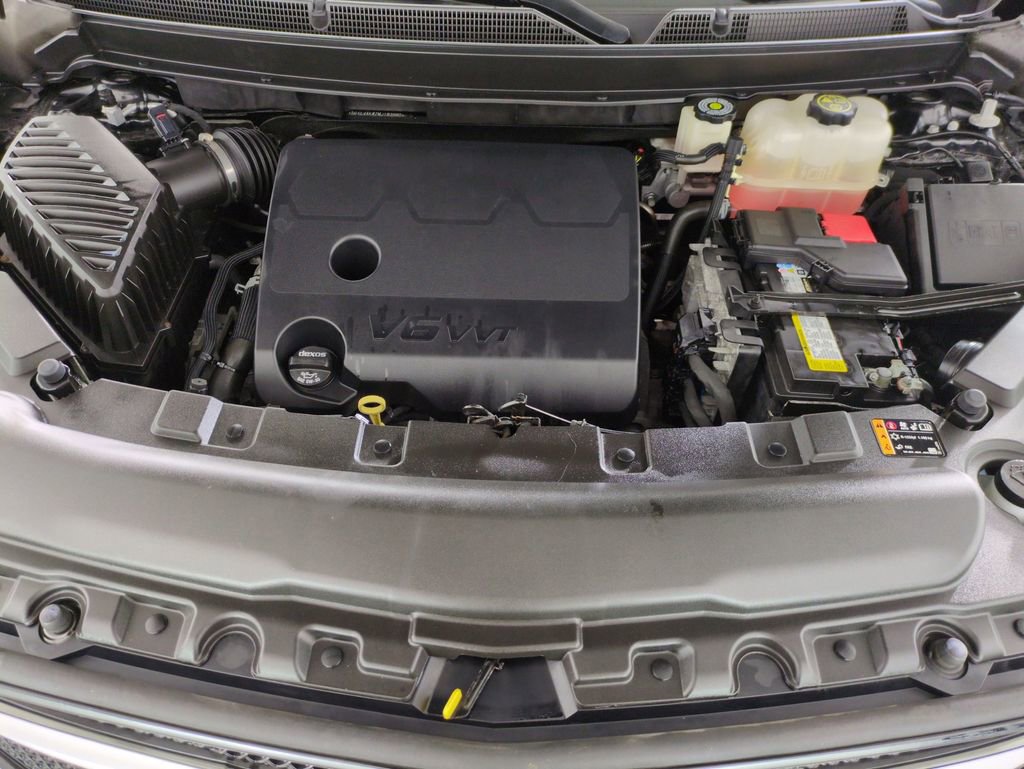 Used 2021 Buick Enclave Essence w/ Sport Touring Edition image 25